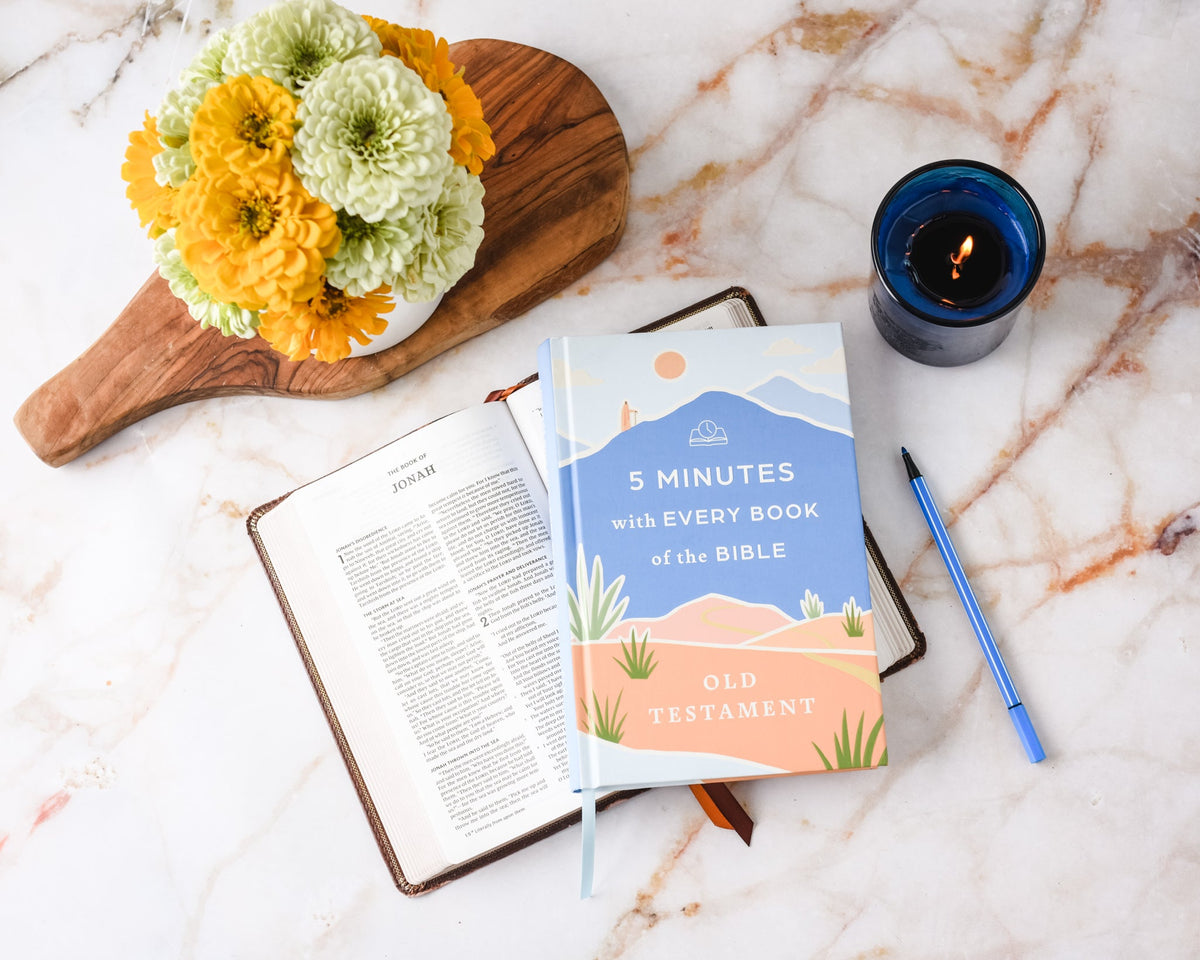 5 Minutes with Every Book of the Bible—New Testament: A Quick Reference Bible Study Guide to All 27 Books