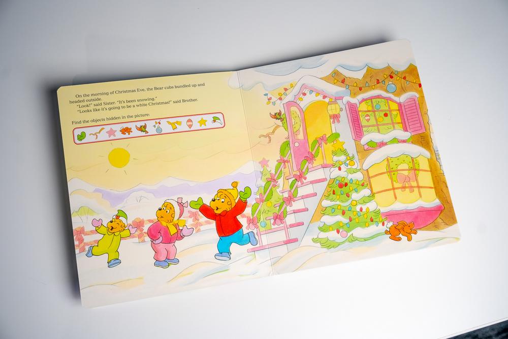 The Berenstain Bears Christmas Search and Find