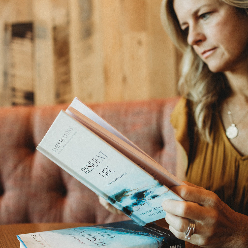 Resilient Life Journal and Planner: A Daily Guide to Strength, Hope, and Meaning