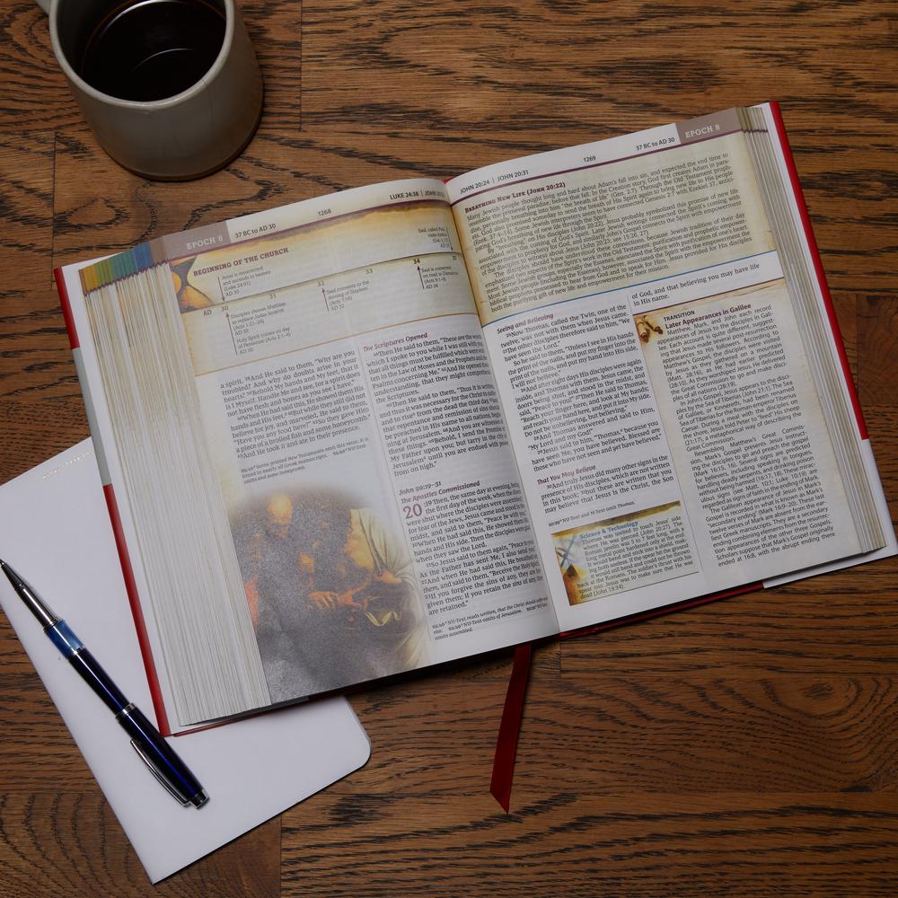 NKJV, Chronological Study Bible, Comfort Print: Holy Bible, New King James Version