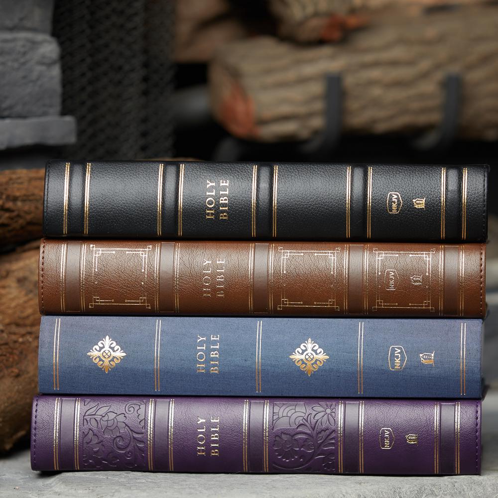 NKJV, Single-Column Wide-Margin Reference Bible, Red Letter Edition, Comfort Print-Column Wide: Holy Bible, New King James Version
