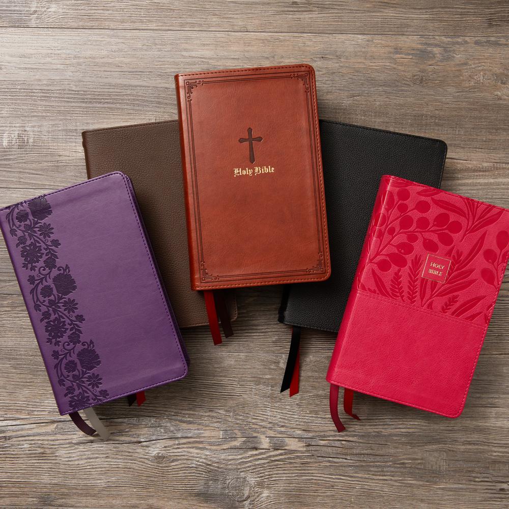KJV, Personal Size Large Print Single-Column Reference Bible, Red Letter Edition, Comfort Print