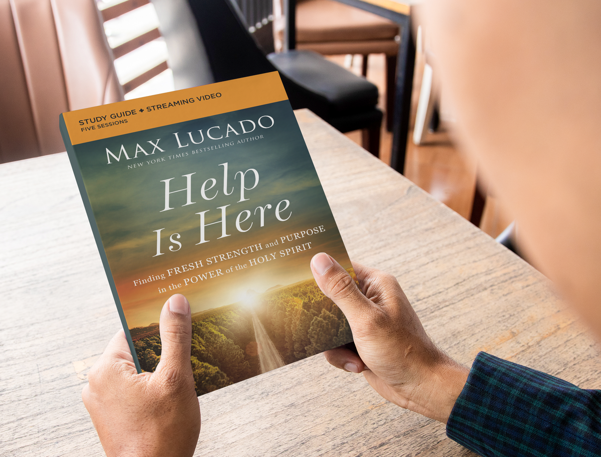 Help Is Here Bible Study Guide plus Streaming Video: Finding Fresh Strength and Purpose in the Power of the Holy Spirit