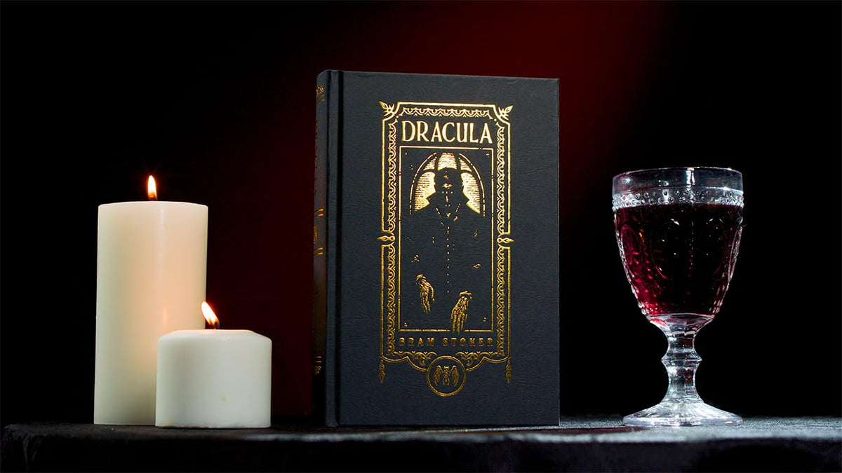 Dracula (The Gothic Chronicles Collection): Deluxe Edition