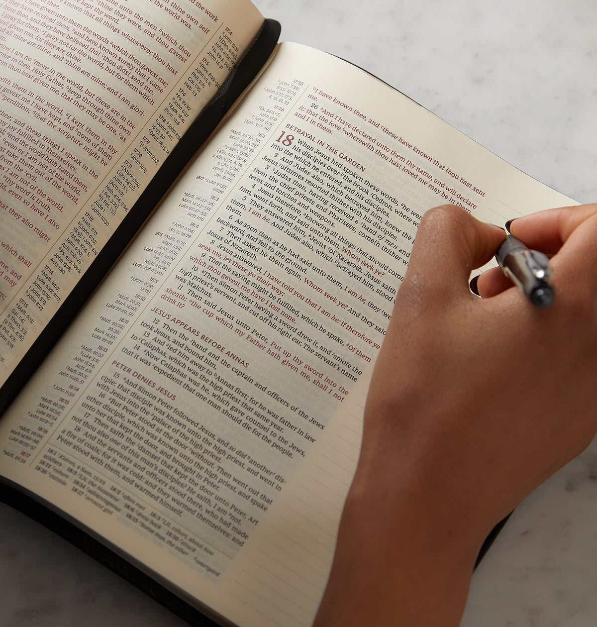 KJV, Journal Reference Edition Bible, Verse Art Cover Collection, Brown Leathersoft, Red Letter, Comfort Print: Let Scripture Explain Scripture. Reflect on What You Learn.