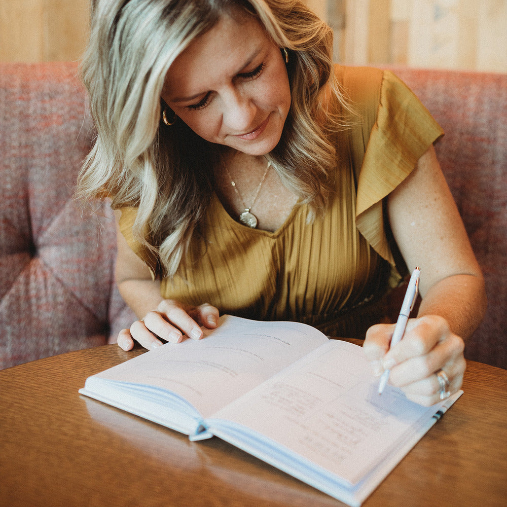 Resilient Life Journal and Planner: A Daily Guide to Strength, Hope, and Meaning