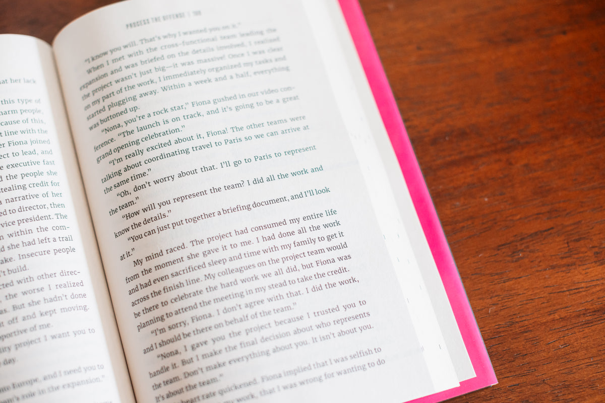 The Power of Petty Prayers: How to Heal Your Hurt When You're Wounded, Weary, and Just Plain Mad