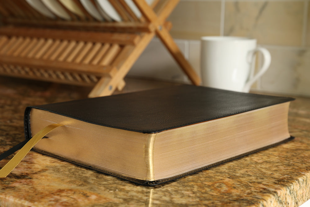 9780310459231