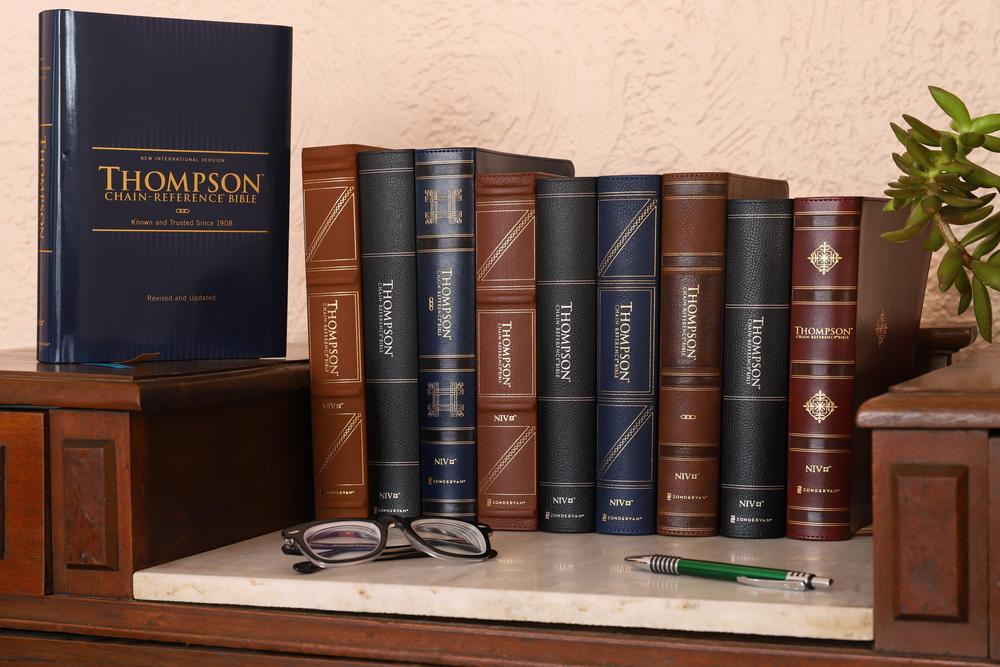 NIV, Thompson Chain-Reference Bible, Red Letter Edition, Comfort Print