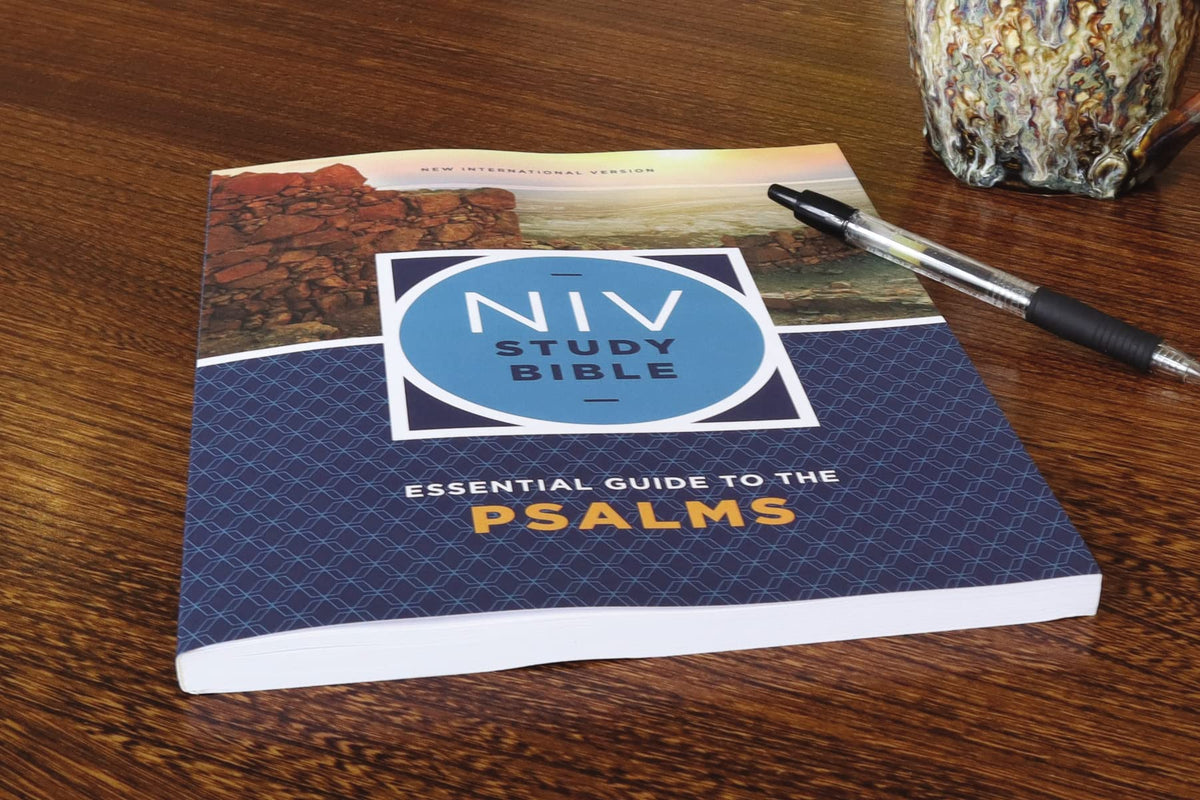 NIV Study Bible Essential Guide to the Psalms, Paperback, Red Letter, Comfort Print