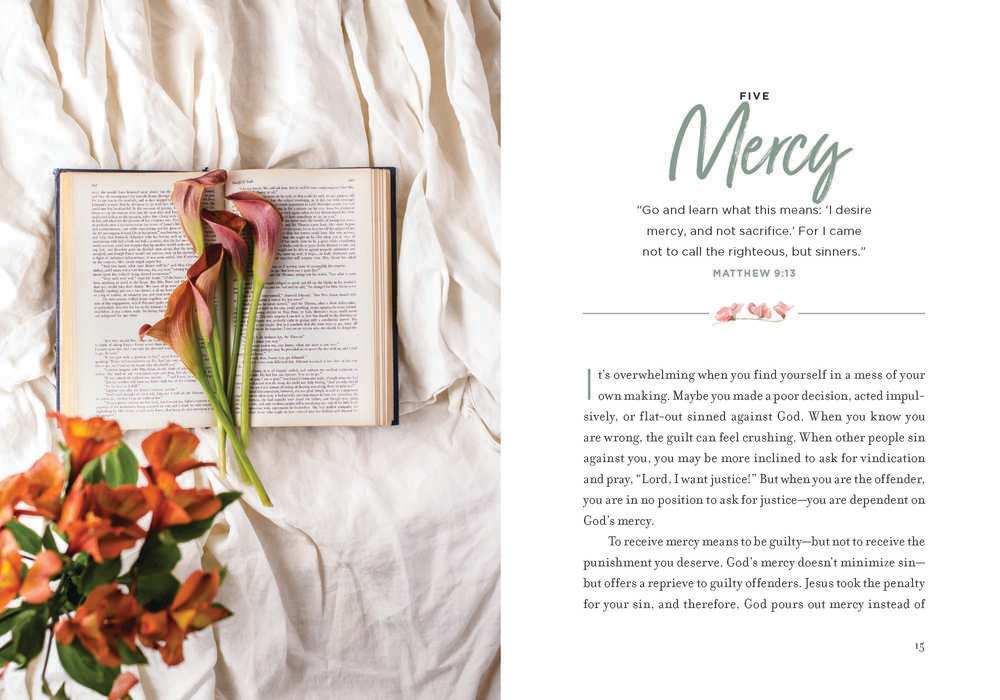 A Savior Is Risen: An Easter Devotional (40 Daily Devotions for Lent) – The Perfect Christian Gift for Lent and Easter