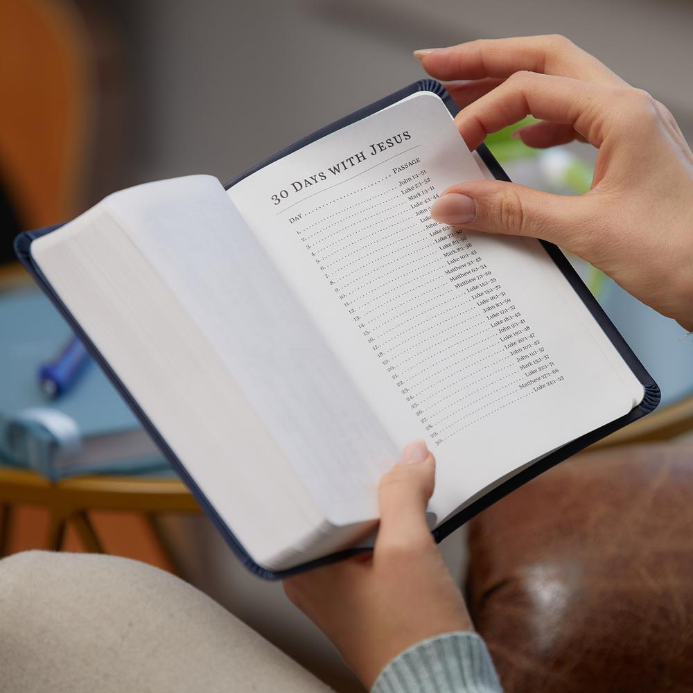 KJV, Value Thinline Bible, Compact, Red Letter, Comfort Print