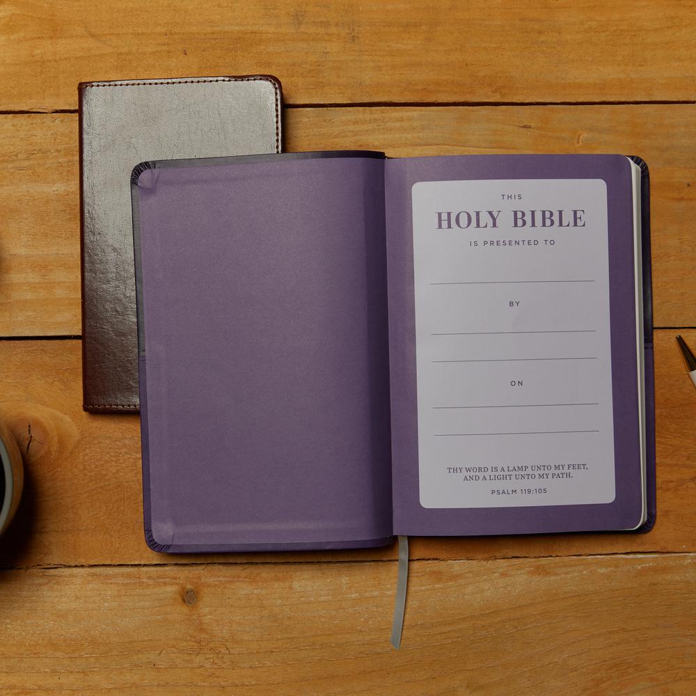 KJV, Value Thinline Bible, Large Print, Red Letter Edition, Comfort Print