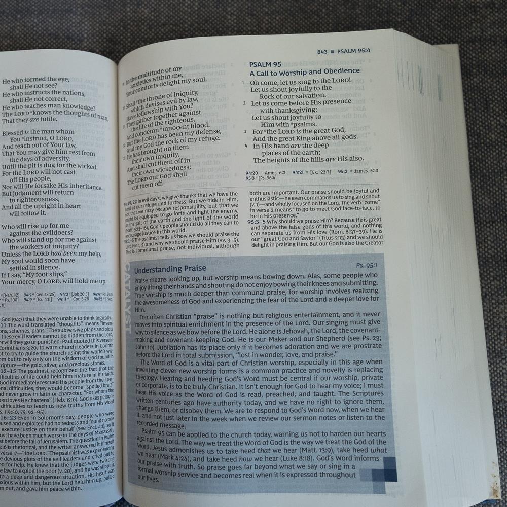 NKJV, Wiersbe Study Bible, Red Letter Edition, Comfort Print: Be Transformed by the Power of God’s Word
