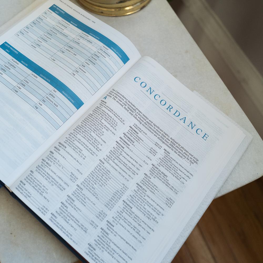 NKJV, MacArthur Study Bible, 2nd Edition, Comfort Print: Unleashing God's Truth One Verse at a Time (Holy Bible, New King James Version)