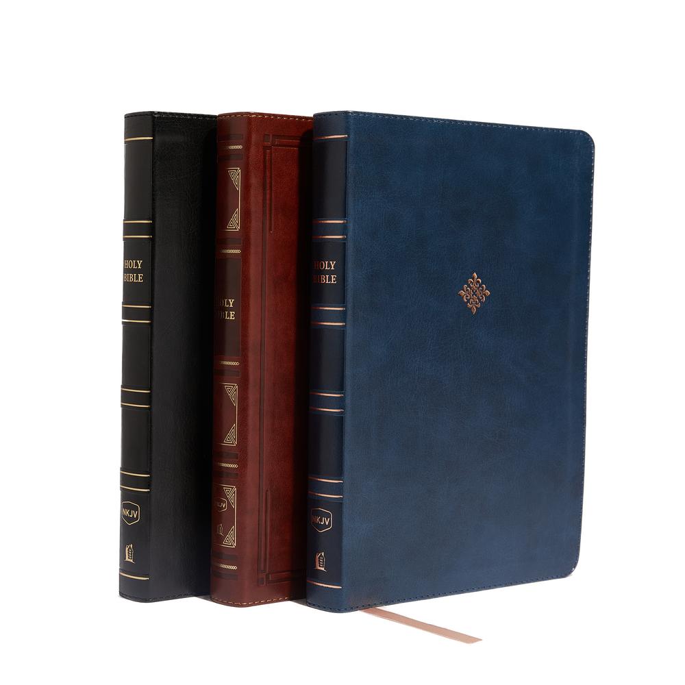 NKJV, Thinline Reference Bible, Large Print, Premier Collection, Comfort Print: Holy Bible, New King James Version