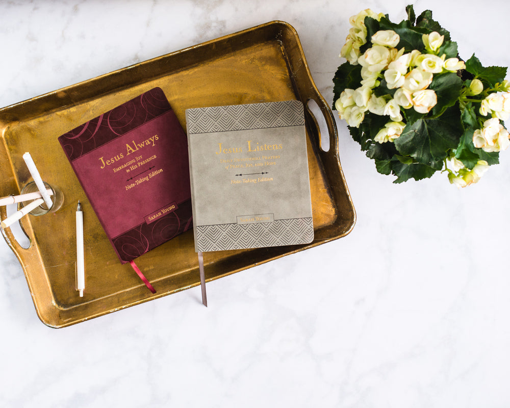 Jesus Always Note-Taking Edition, Leathersoft, Burgundy, with Full Scriptures: Embracing Joy in His Presence (A 365-Day Devotional)