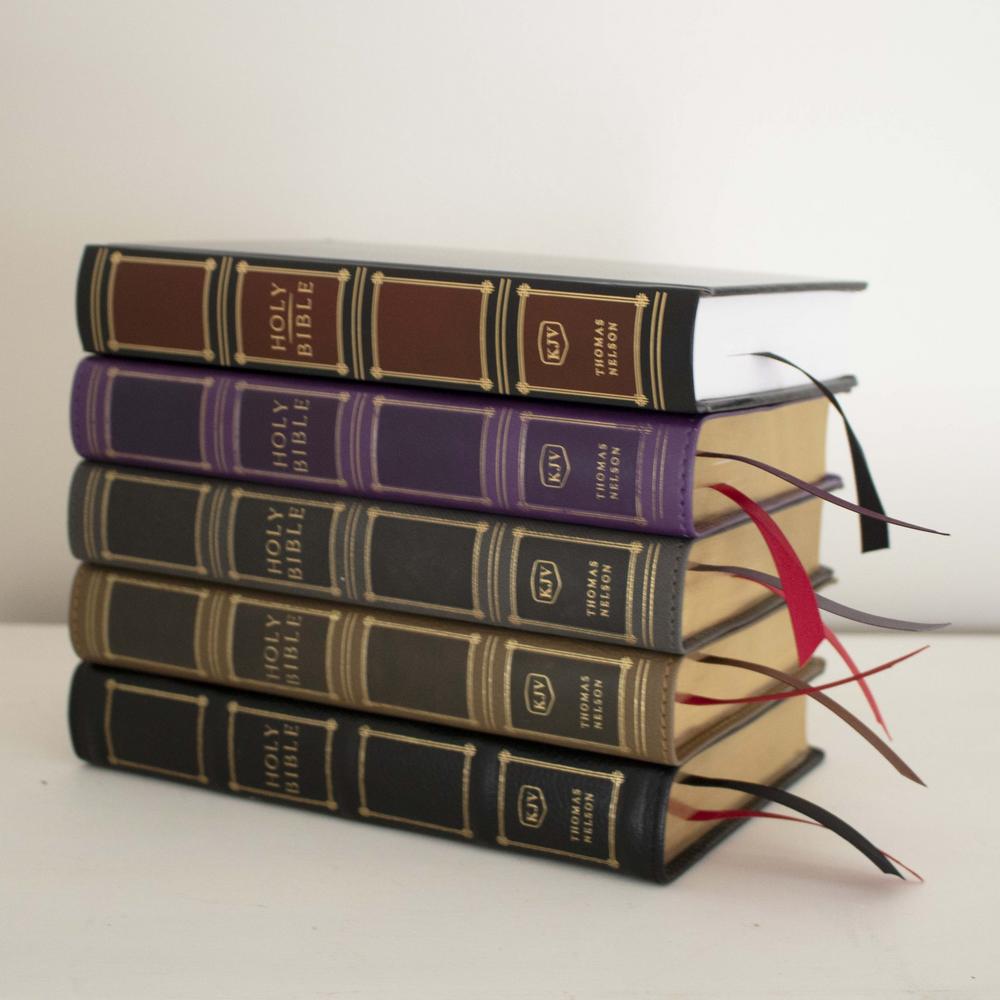 KJV, Compact Center-Column Reference Bible, Red Letter, Comfort Print
