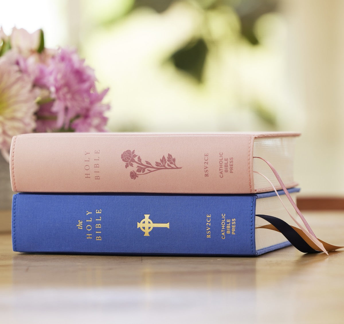 RSV2CE Catholic Bible, Journal Edition, Blue Cloth over Board, Comfort Print