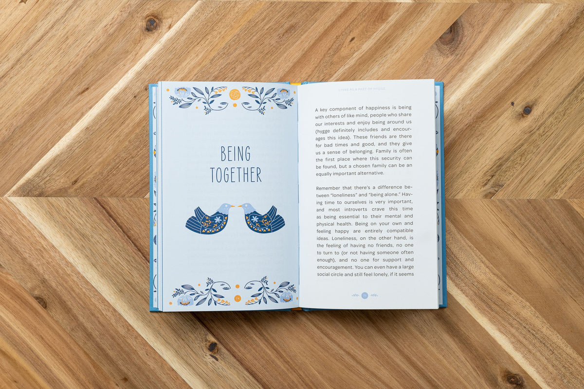 Hygge Simplified: A Guide to Scandinavian Coziness, Comfort & Conviviality