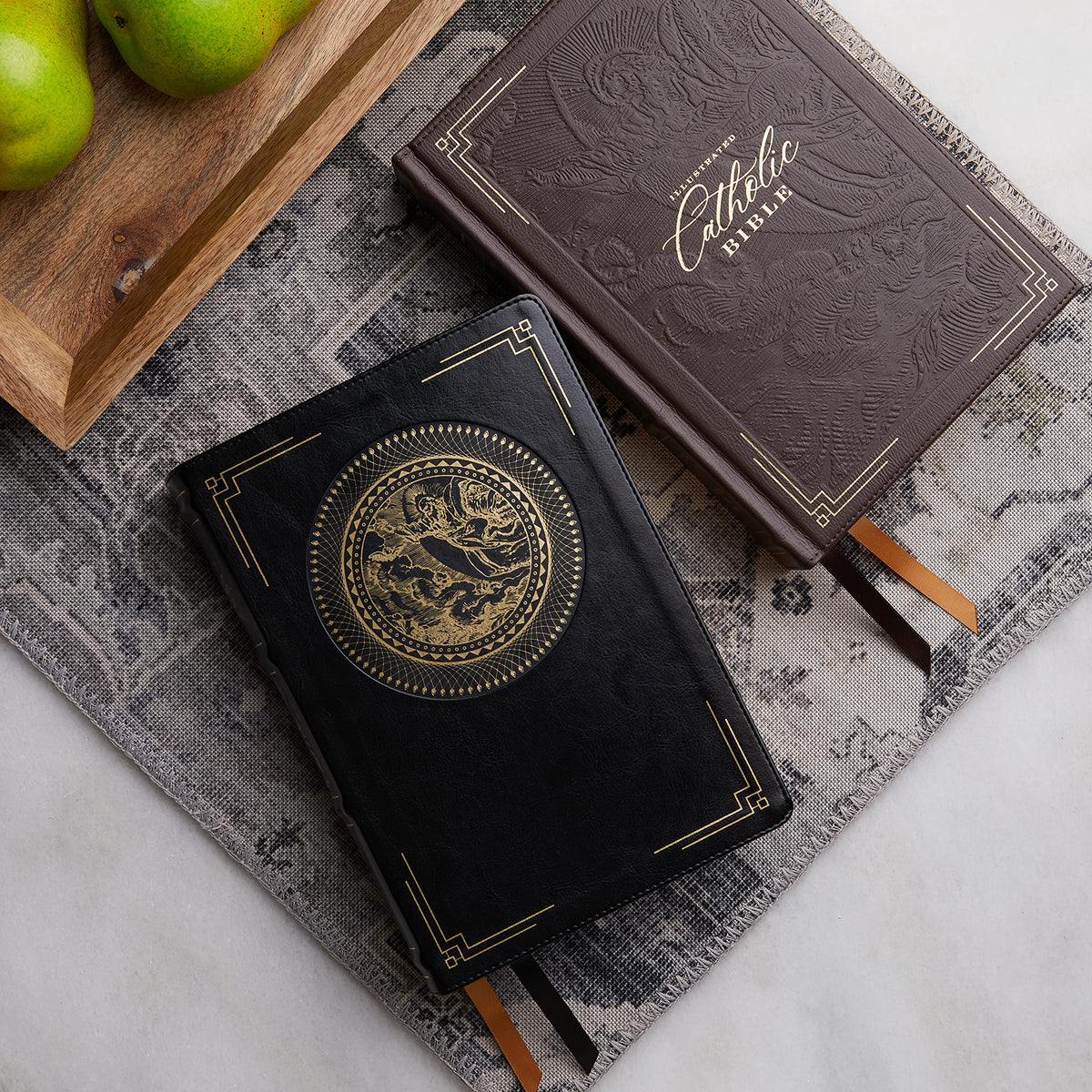 NRSVCE, Illustrated Catholic Bible, Comfort Print: Holy Bible
