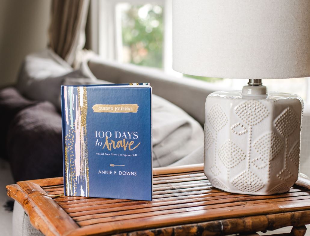 100 Days to Brave Guided Journal: Unlock Your Most Courageous Self (A Devotional Journal)