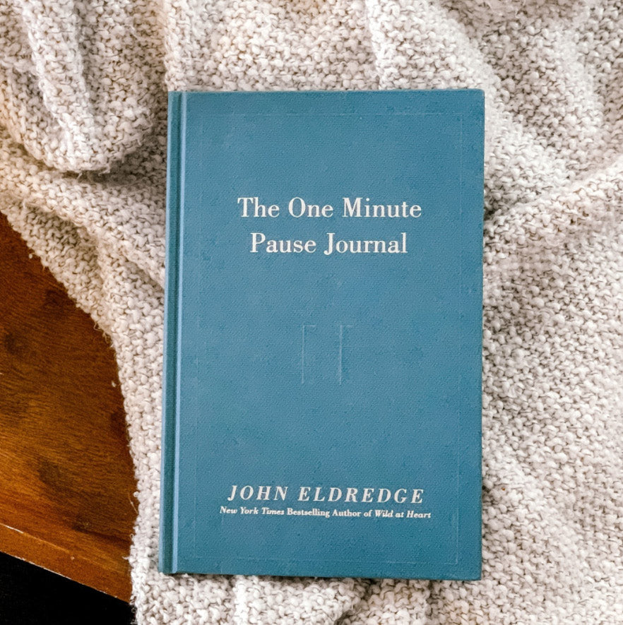 The One Minute Pause Journal: A Daily Invitation to Slow Down, Stop, and Reflect (A 90-Day Guided Devotional Journal)